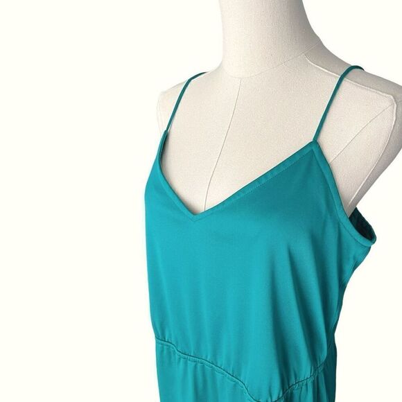 VINTAGE slip dress with spaghetti straps in Emerald Green - Picture 6 of 9